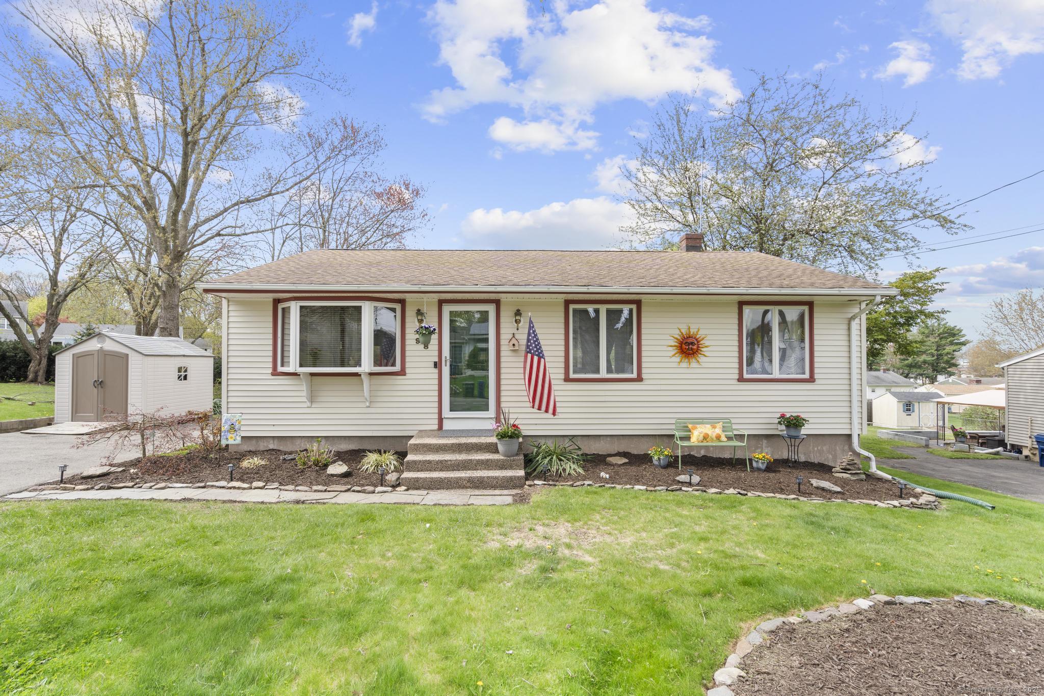 98 Cynthia Drive, West Haven, Connecticut image 1