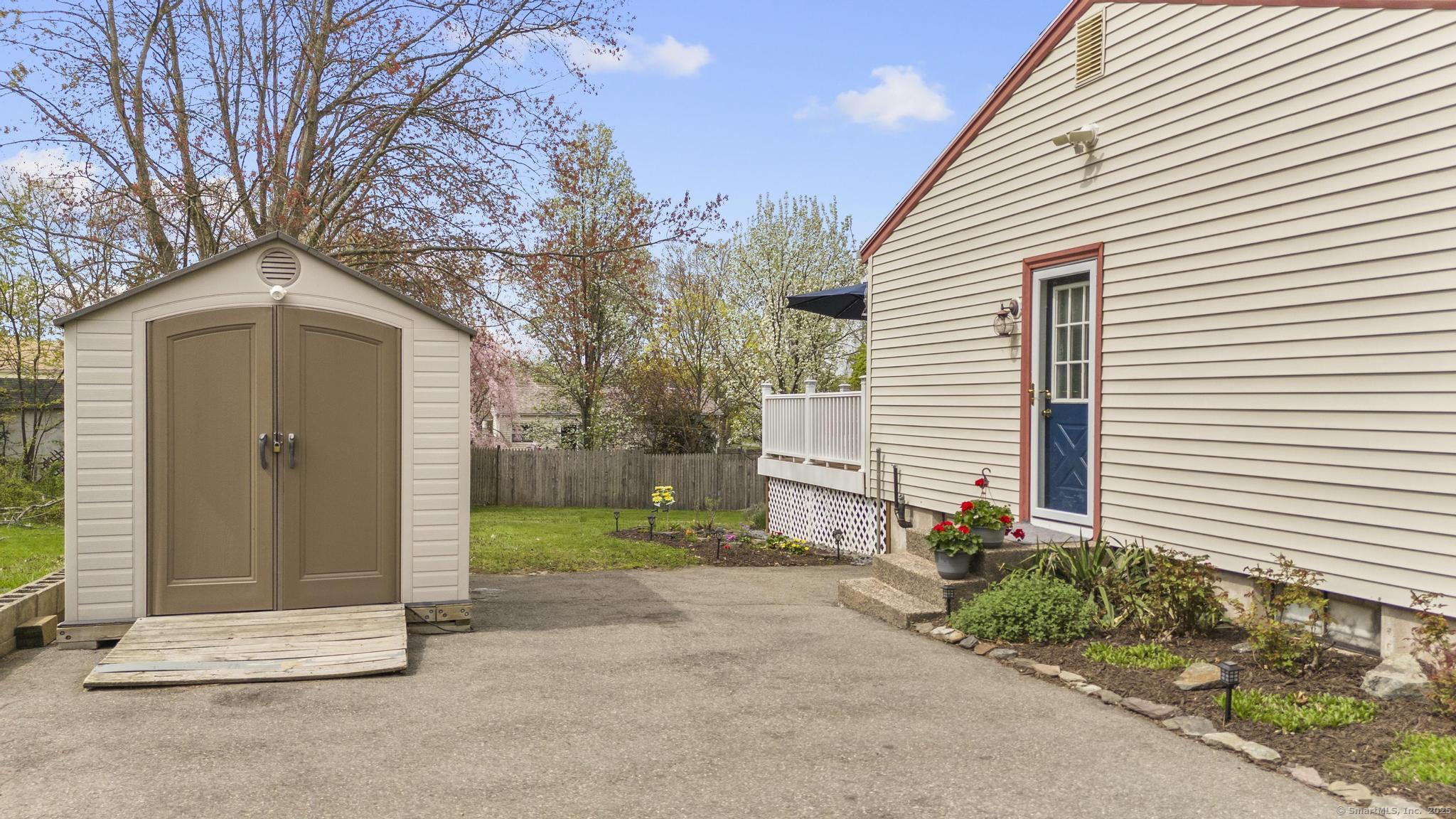 98 Cynthia Drive, West Haven, Connecticut image 5
