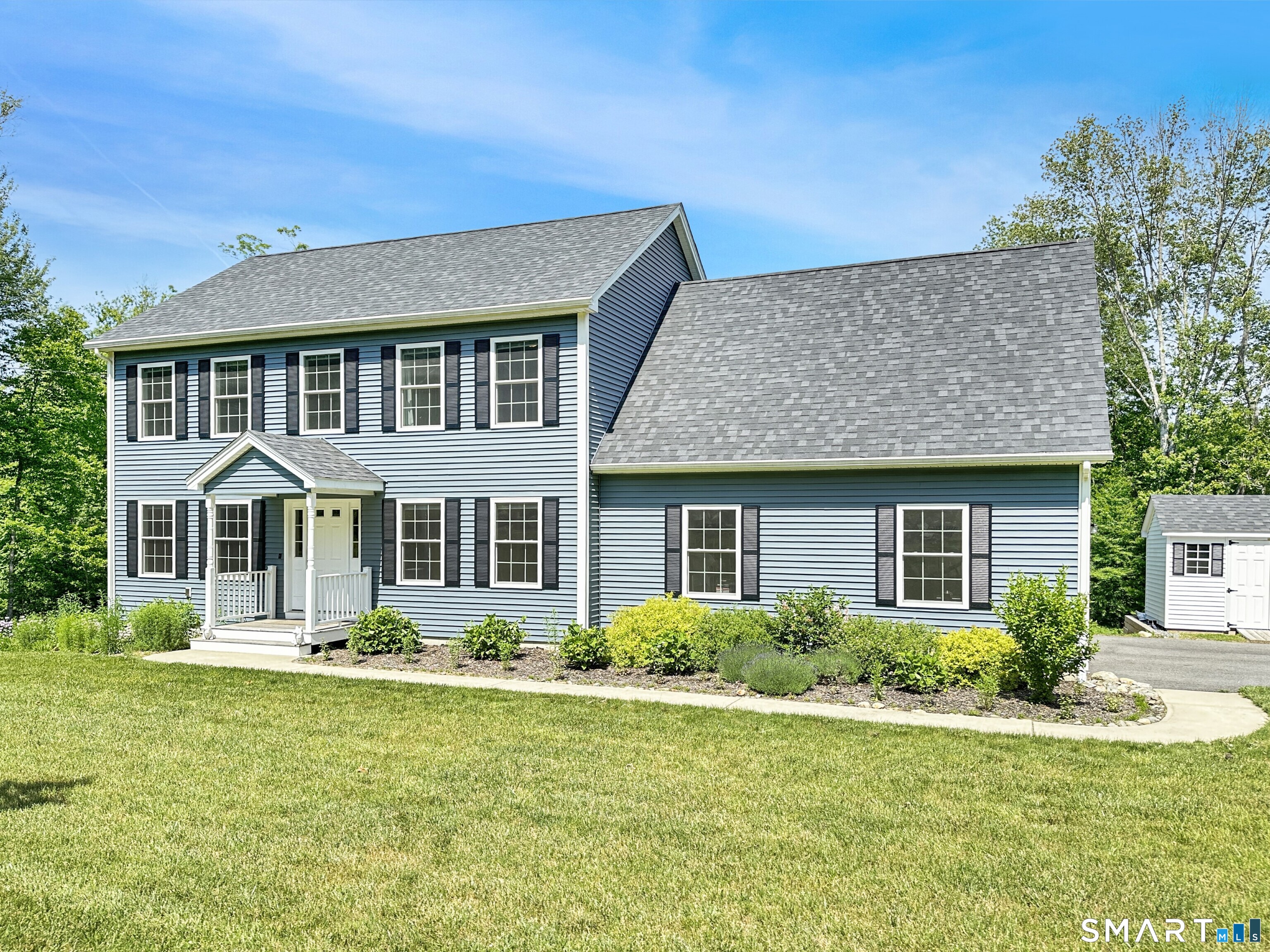 6 Branch Hill Road