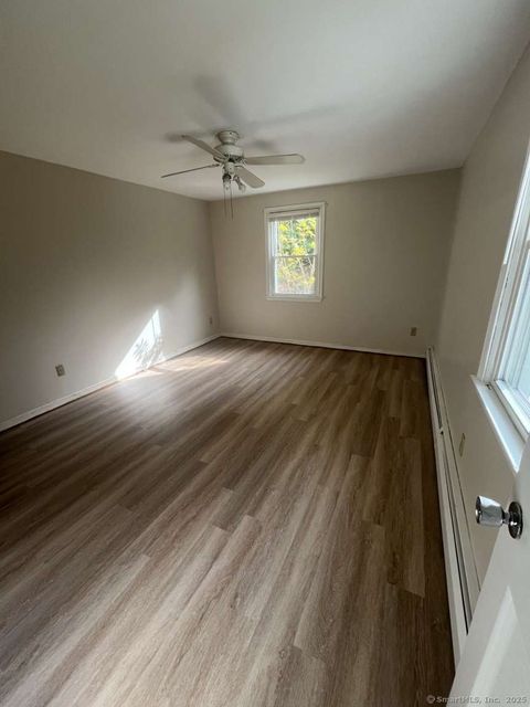 Tiny photo for 568 Chamberlain Highway, Berlin, CT 06037 (MLS # 24134462)