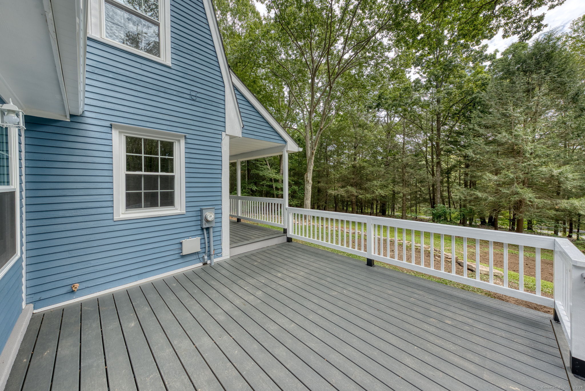 200 South River Road