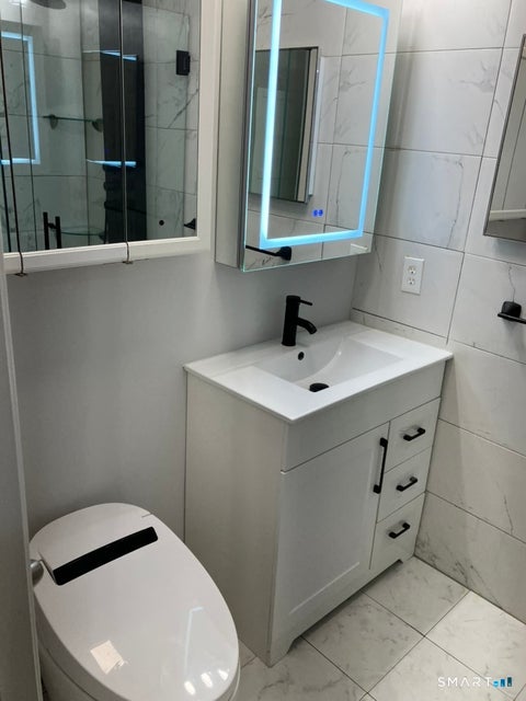Tiny photo for 5 Overlook Court #5, Avon, CT 06001 (MLS # 24204909)