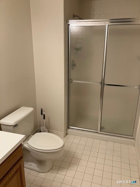 Tiny photo for 5 Overlook Court #5, Avon, CT 06001 (MLS # 24204909)