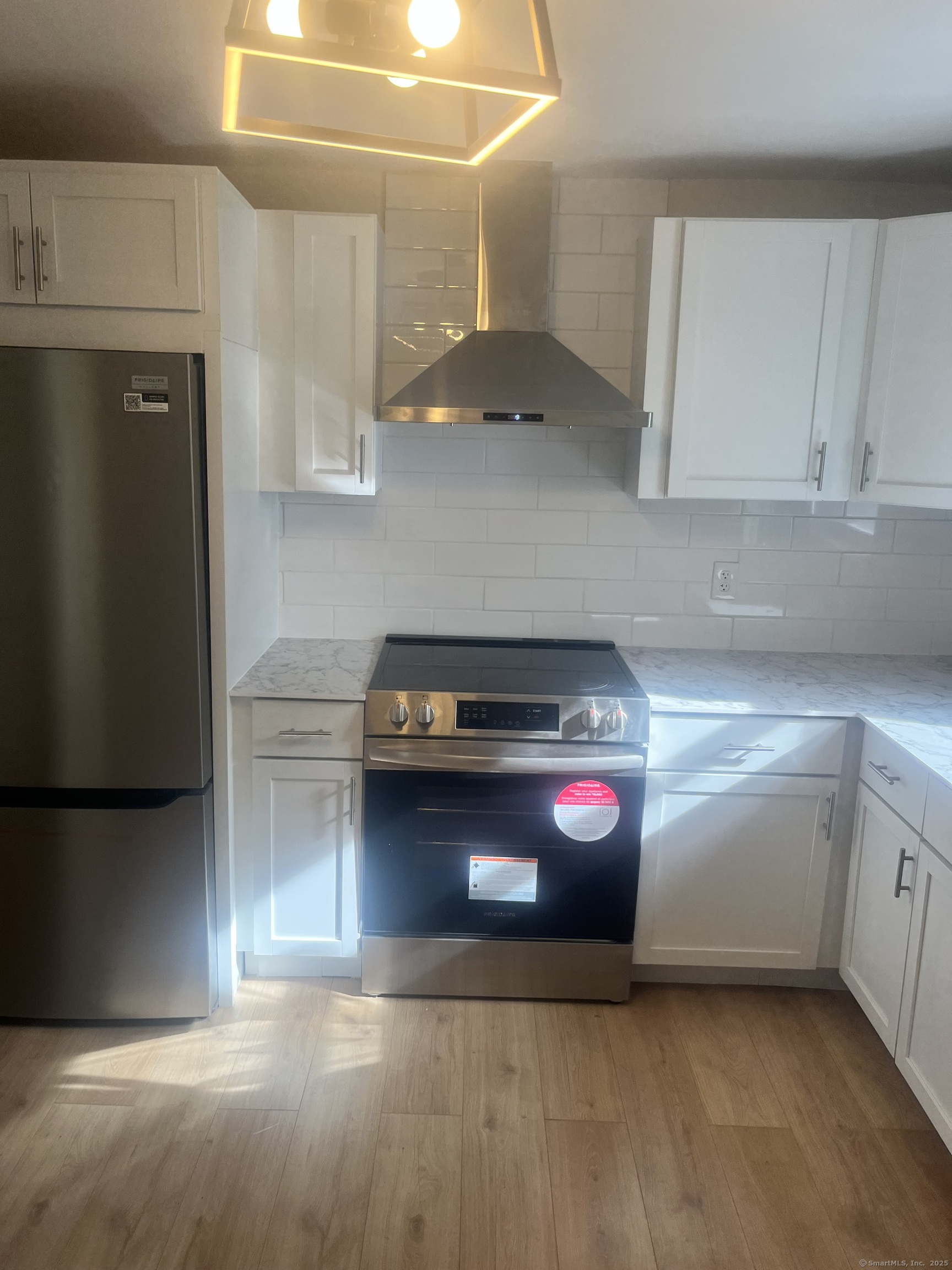 540 Vauxhall Street, New London, Connecticut image 24