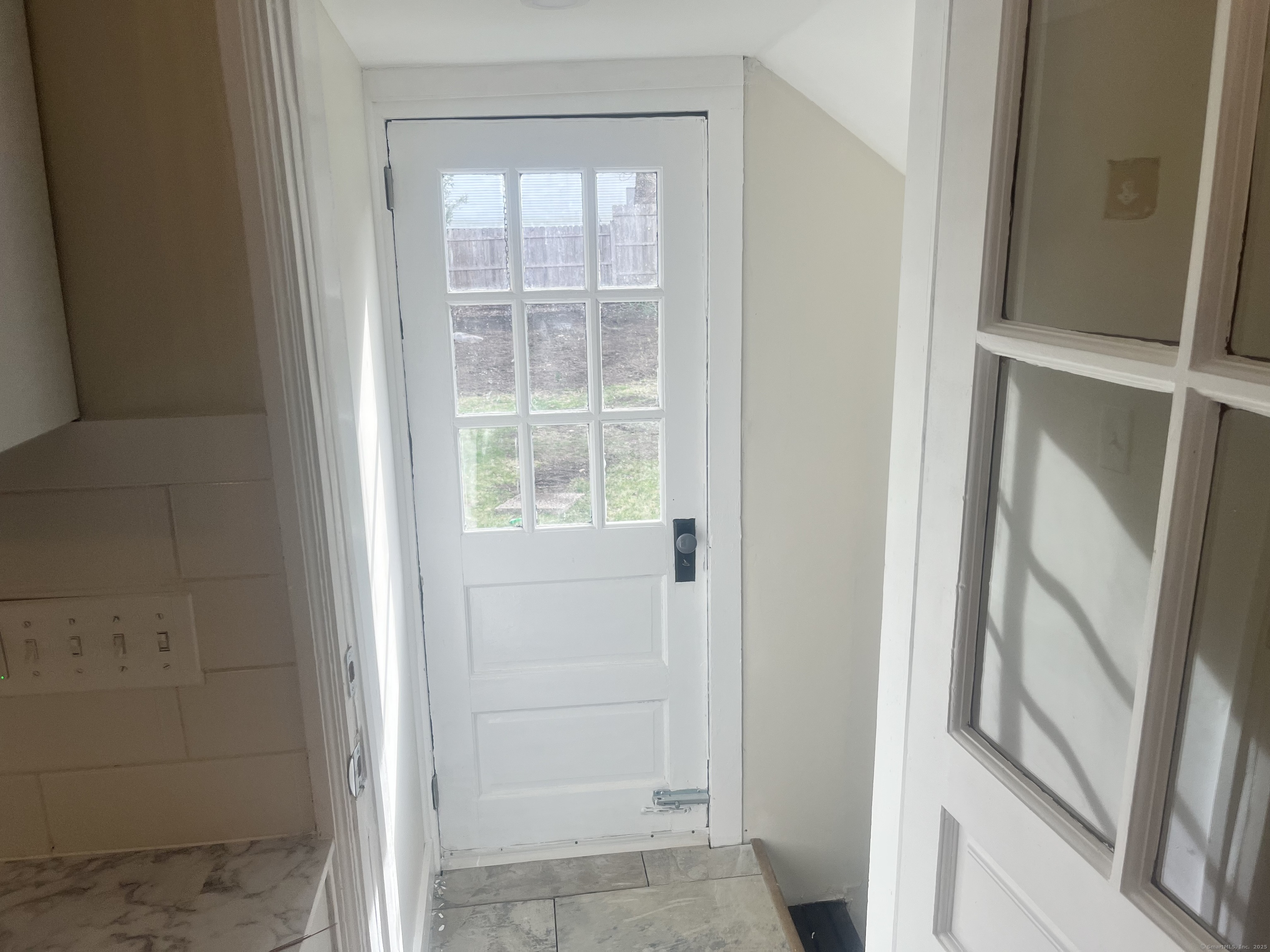 540 Vauxhall Street, New London, Connecticut image 27