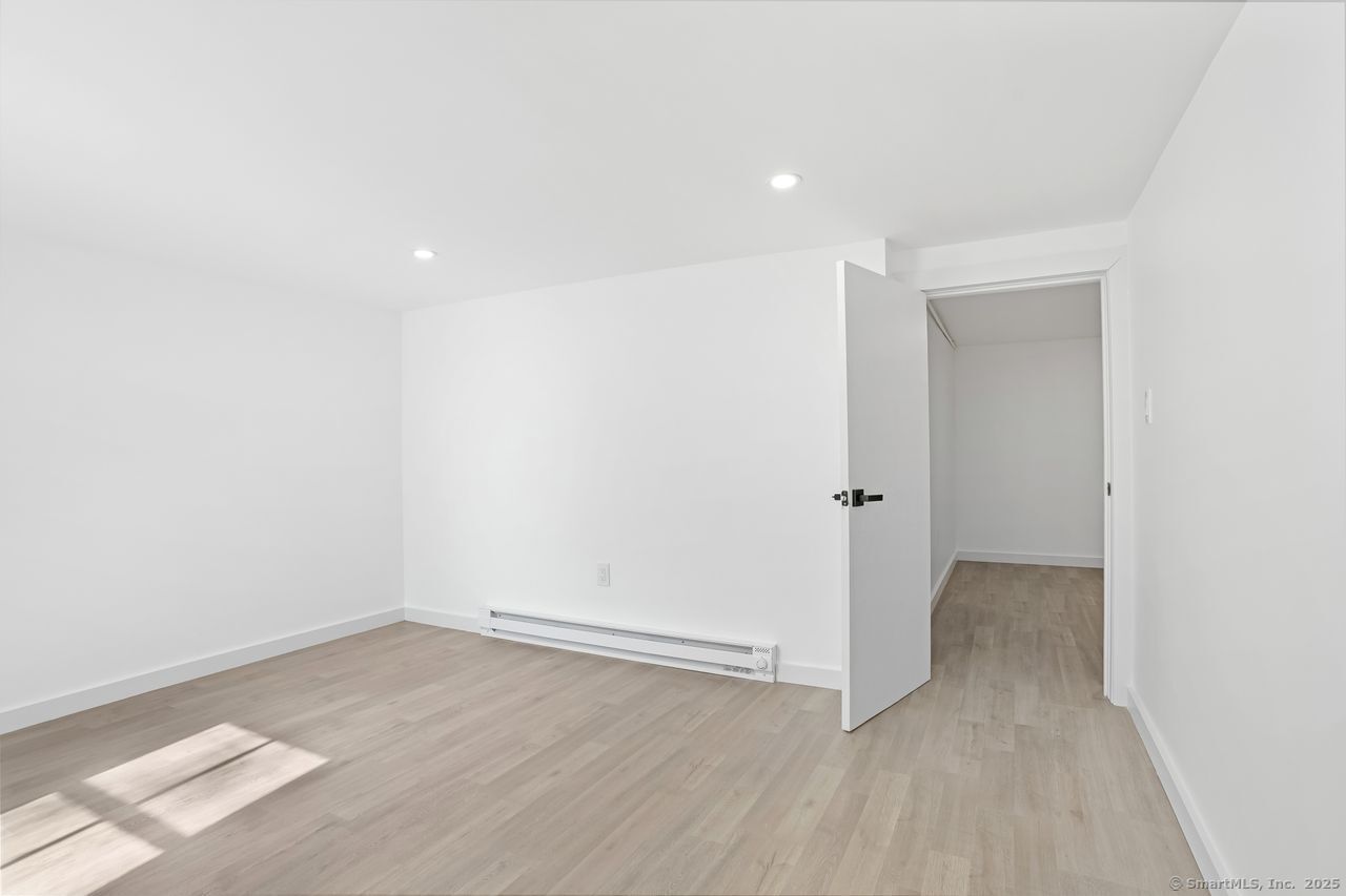 149 Plankton Street, Bridgeport, Connecticut image 34