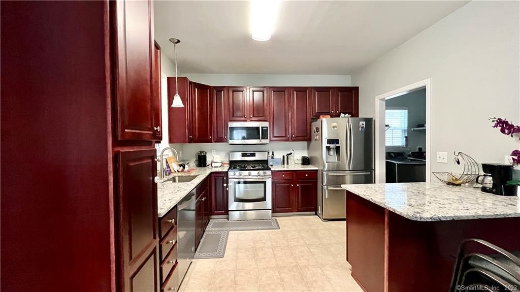6 Schoolhouse Landing 6
