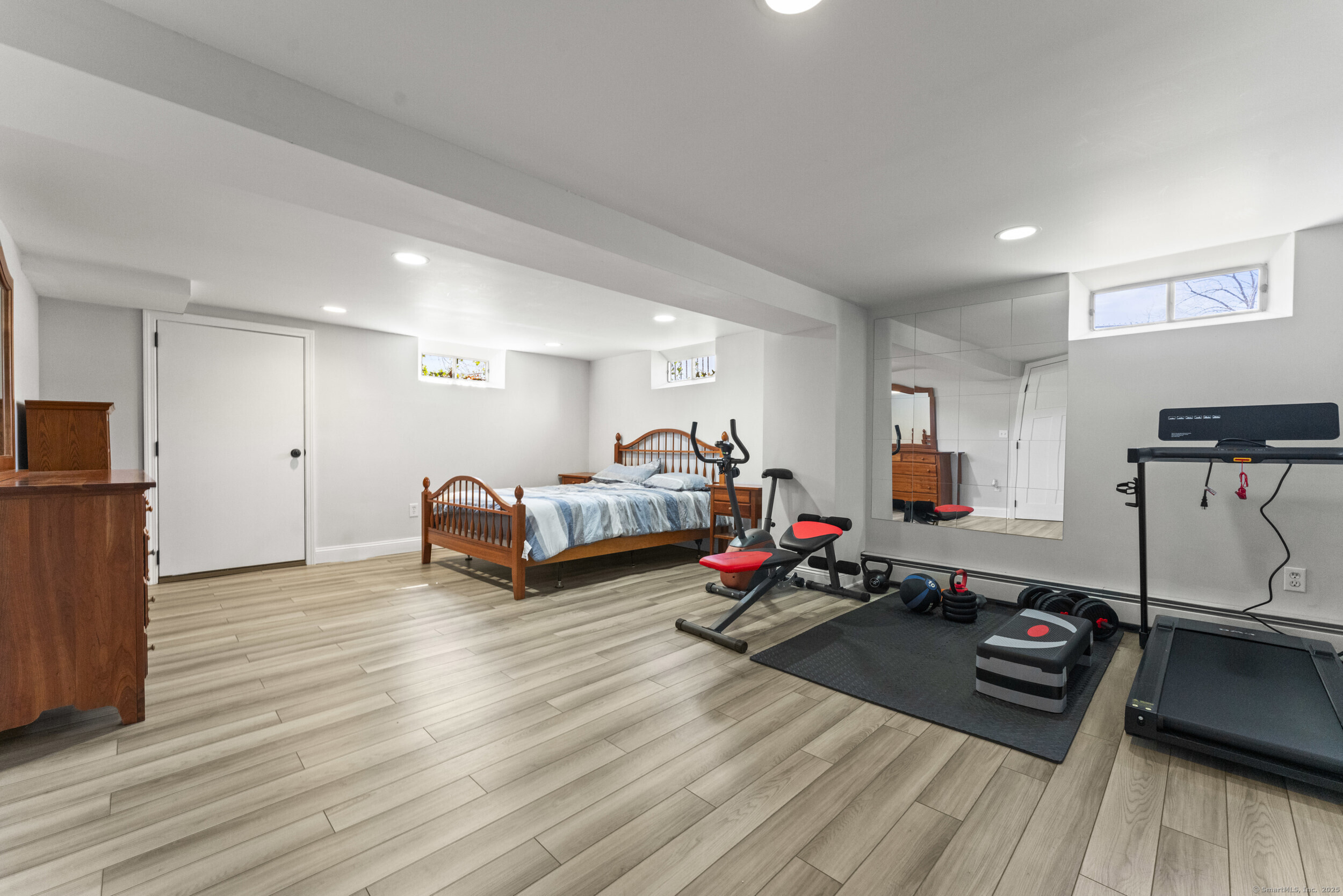 5 Greendale Avenue, Cromwell, Connecticut image 20