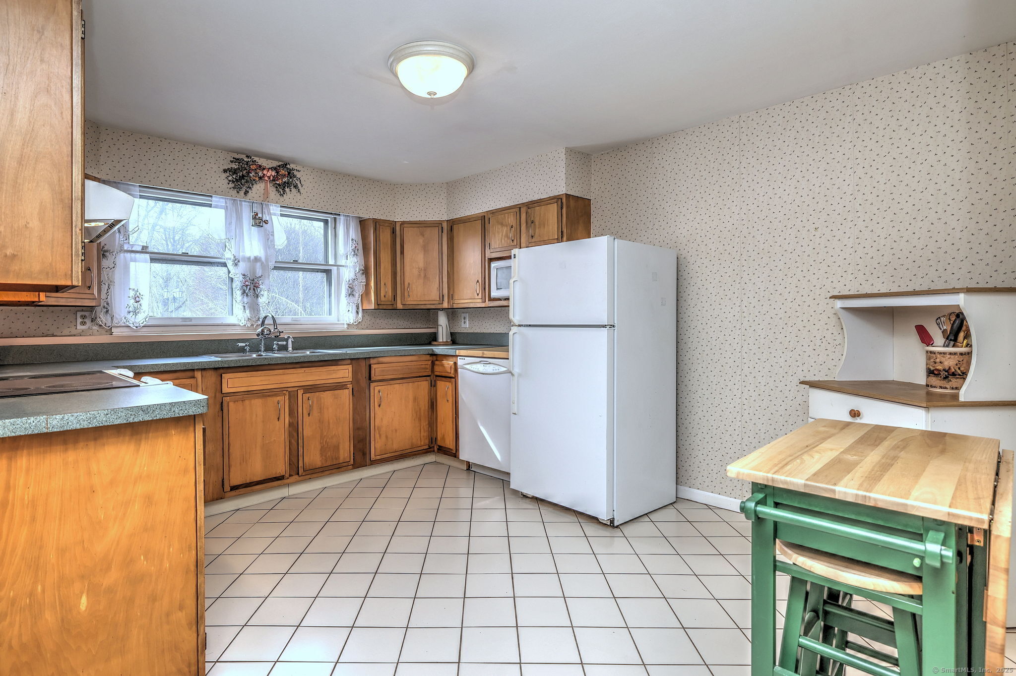 587 Russell Court, Orange, Connecticut image 30