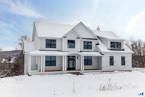 195 Willow Creek Estates Drive Southbury CT 06488