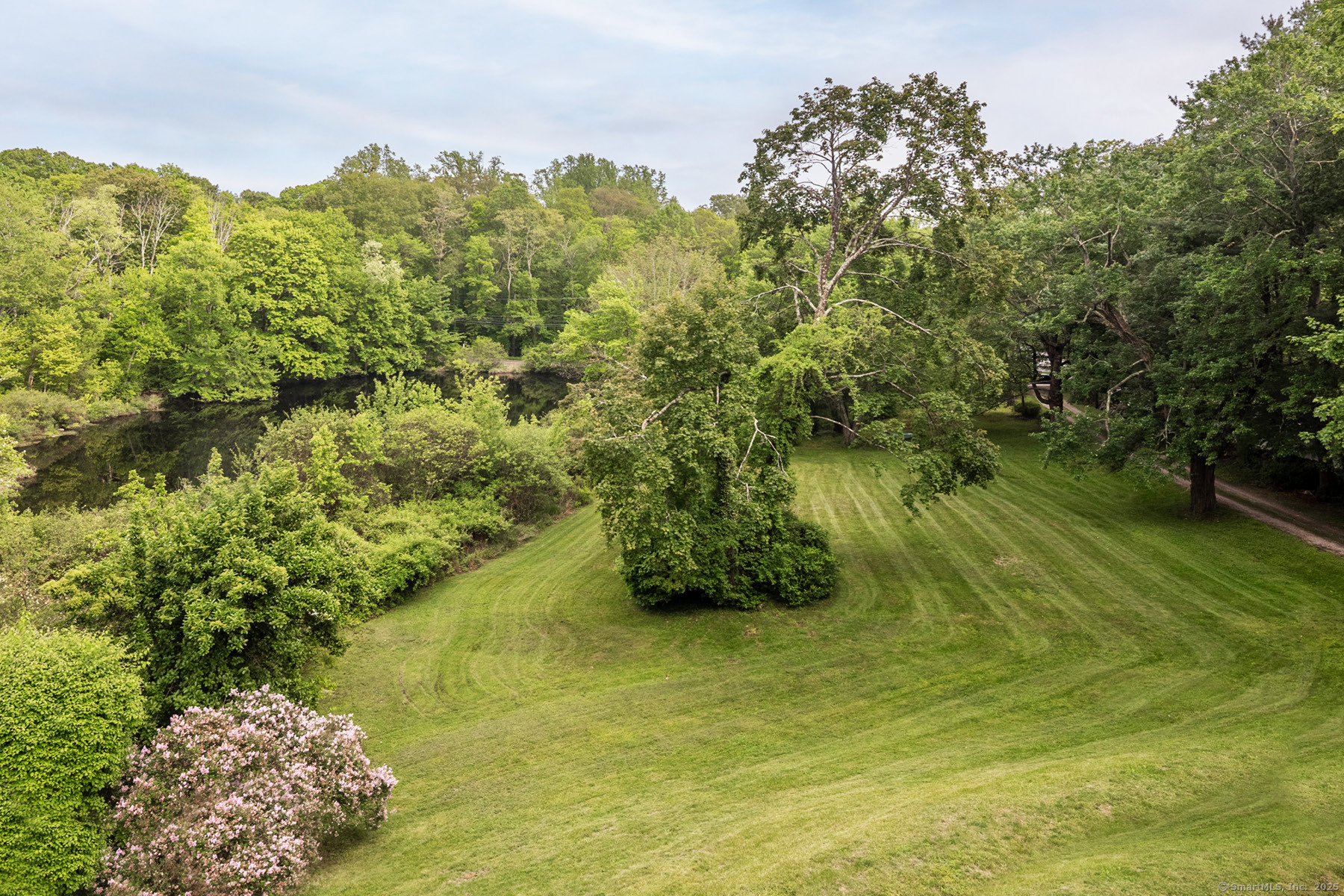32 Steep Hill Road, Weston, Connecticut image 17