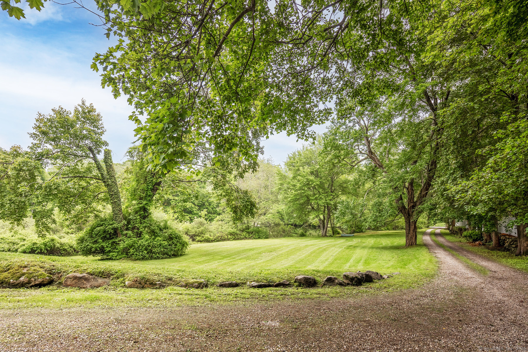 32 Steep Hill Road, Weston, Connecticut image 18