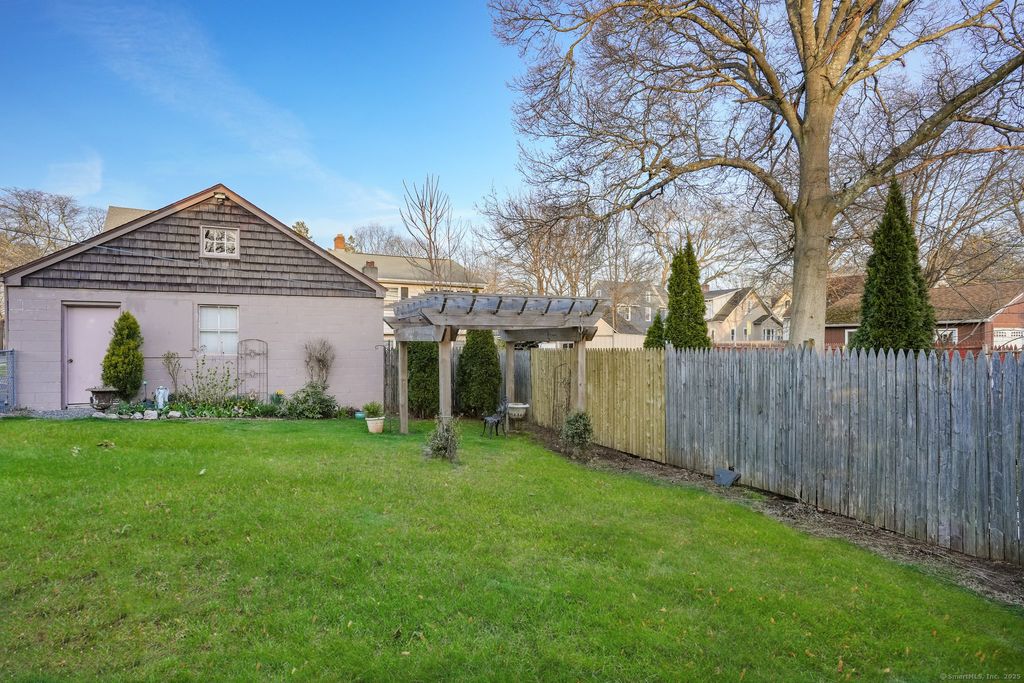 Photo of 257 Concord Street, New Haven, CT 06512 (MLS # 24150471)