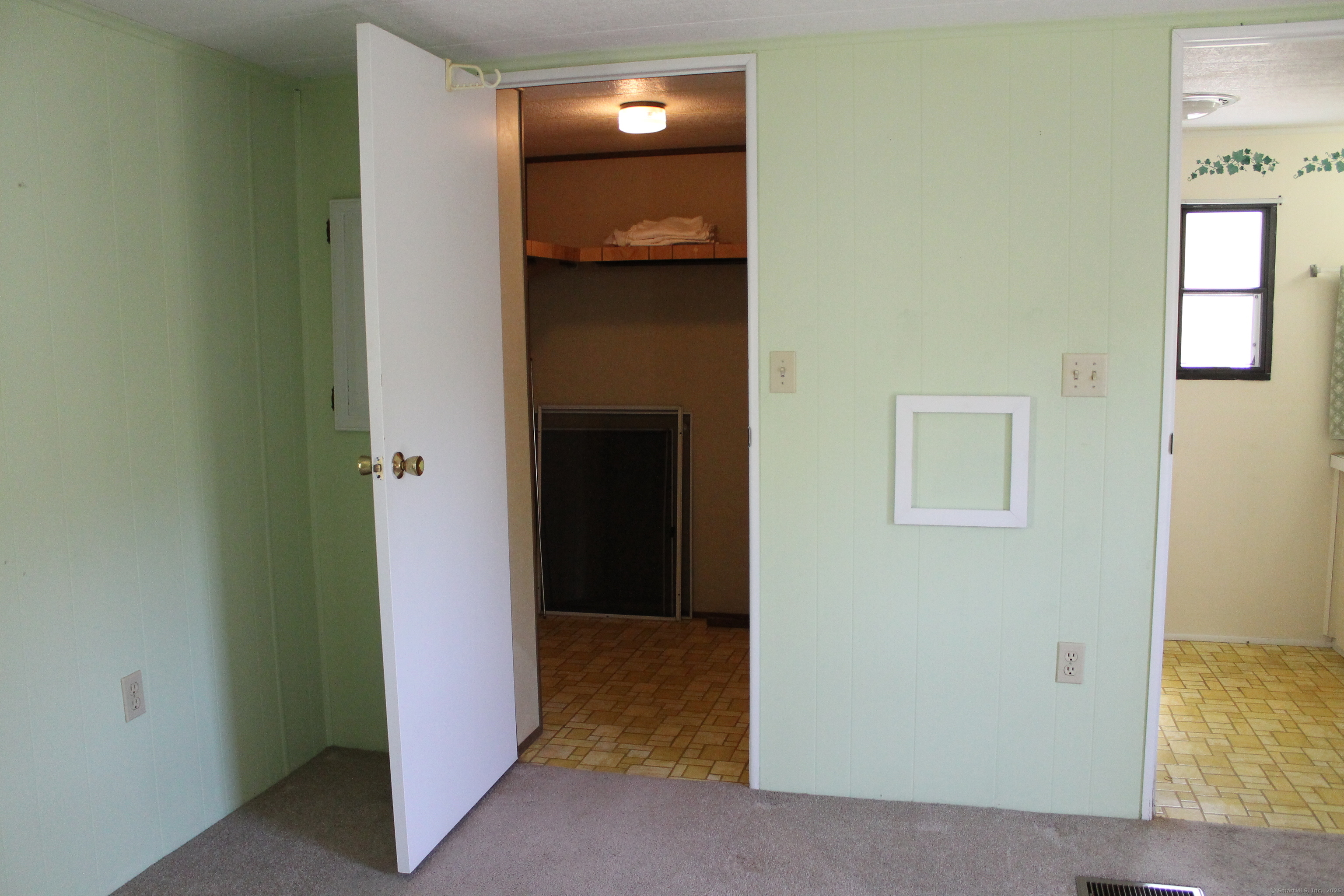 8 Country Club Trail, Killingworth, Connecticut image 23