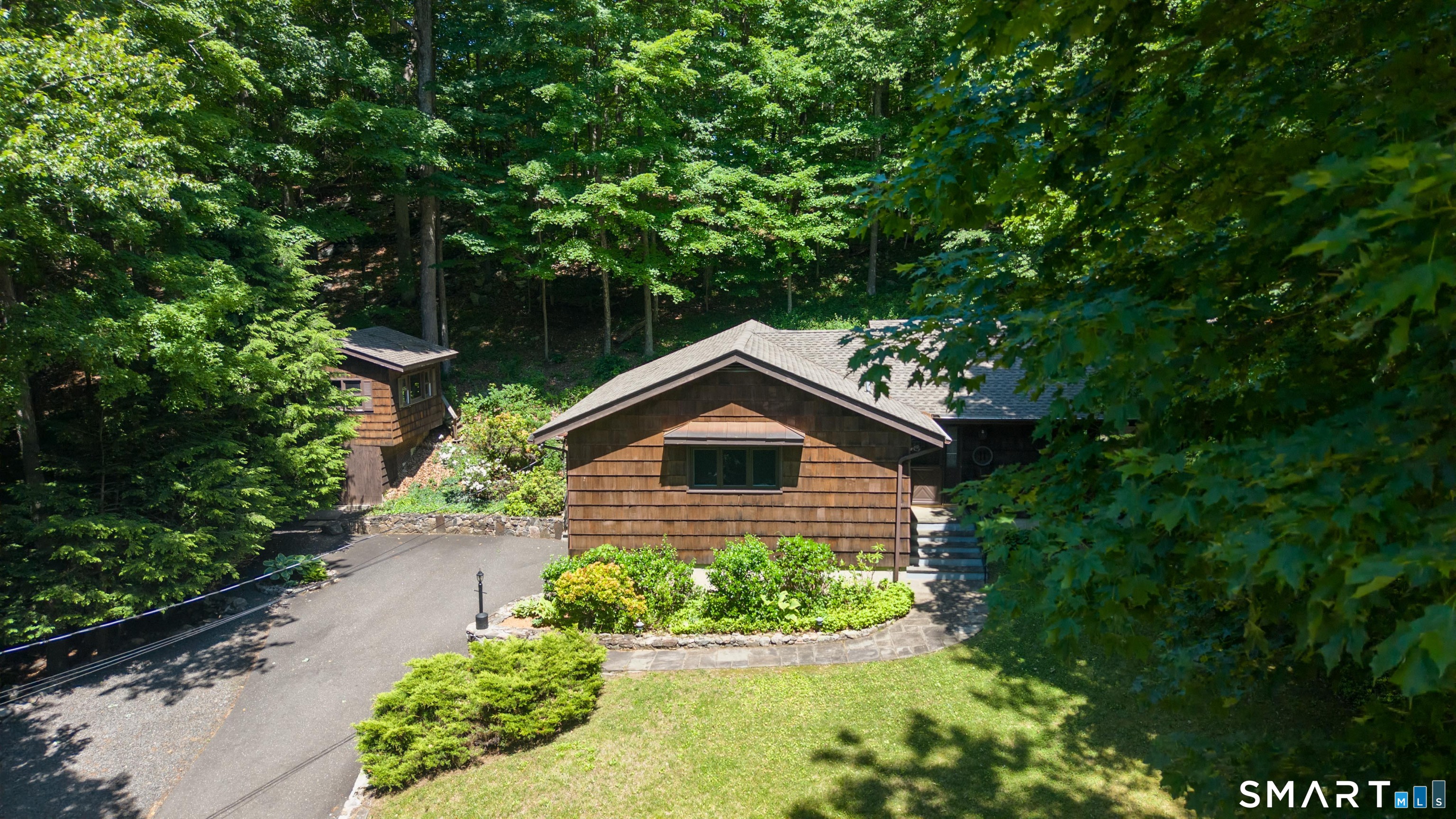11 Wicks Manor Drive