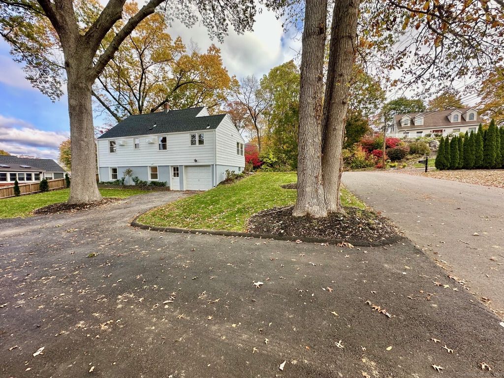 Photo of 10 Parallel Street, Norwalk, CT 06850 (MLS # 24136558)