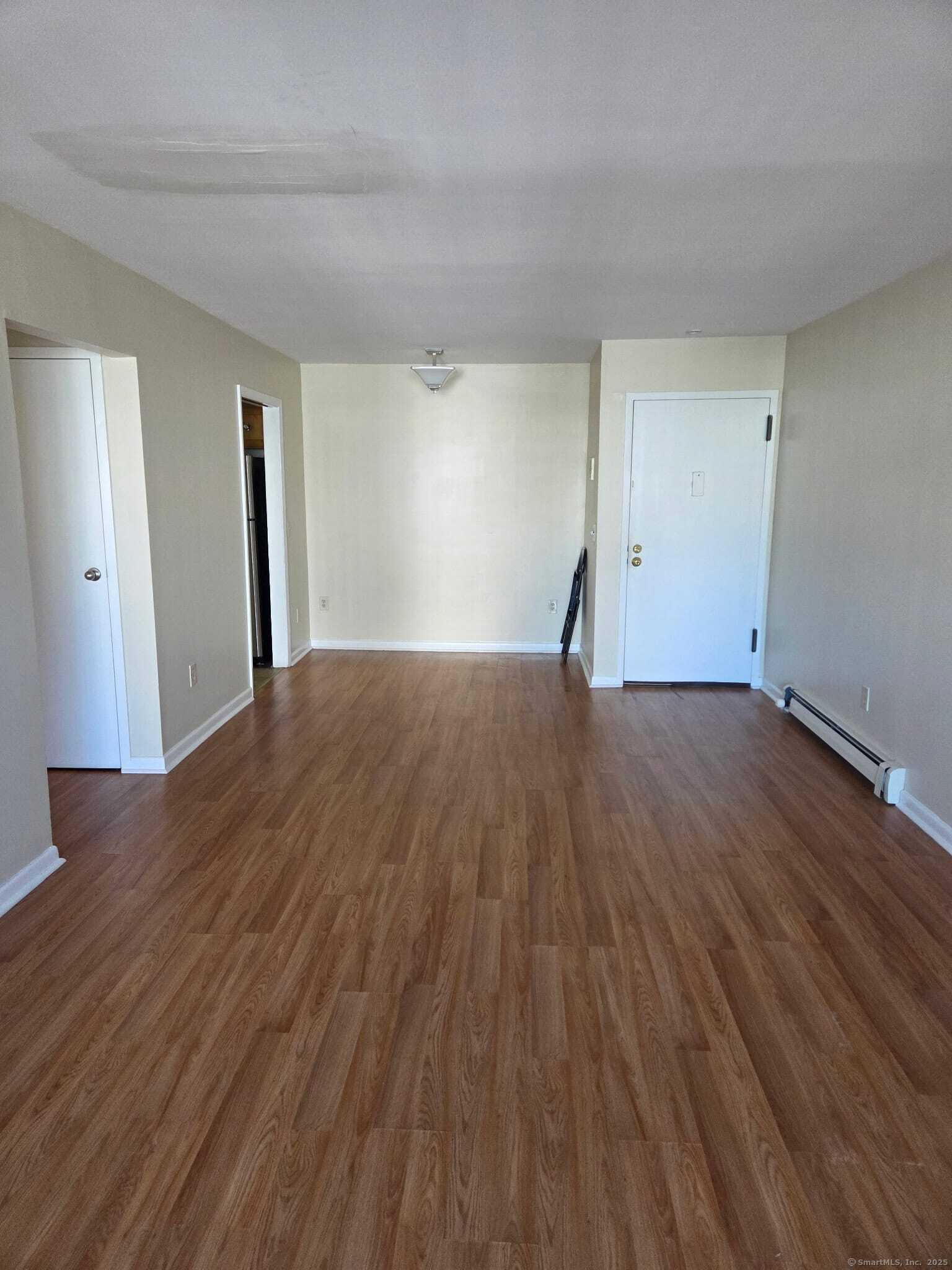 252 Harlem Avenue B6