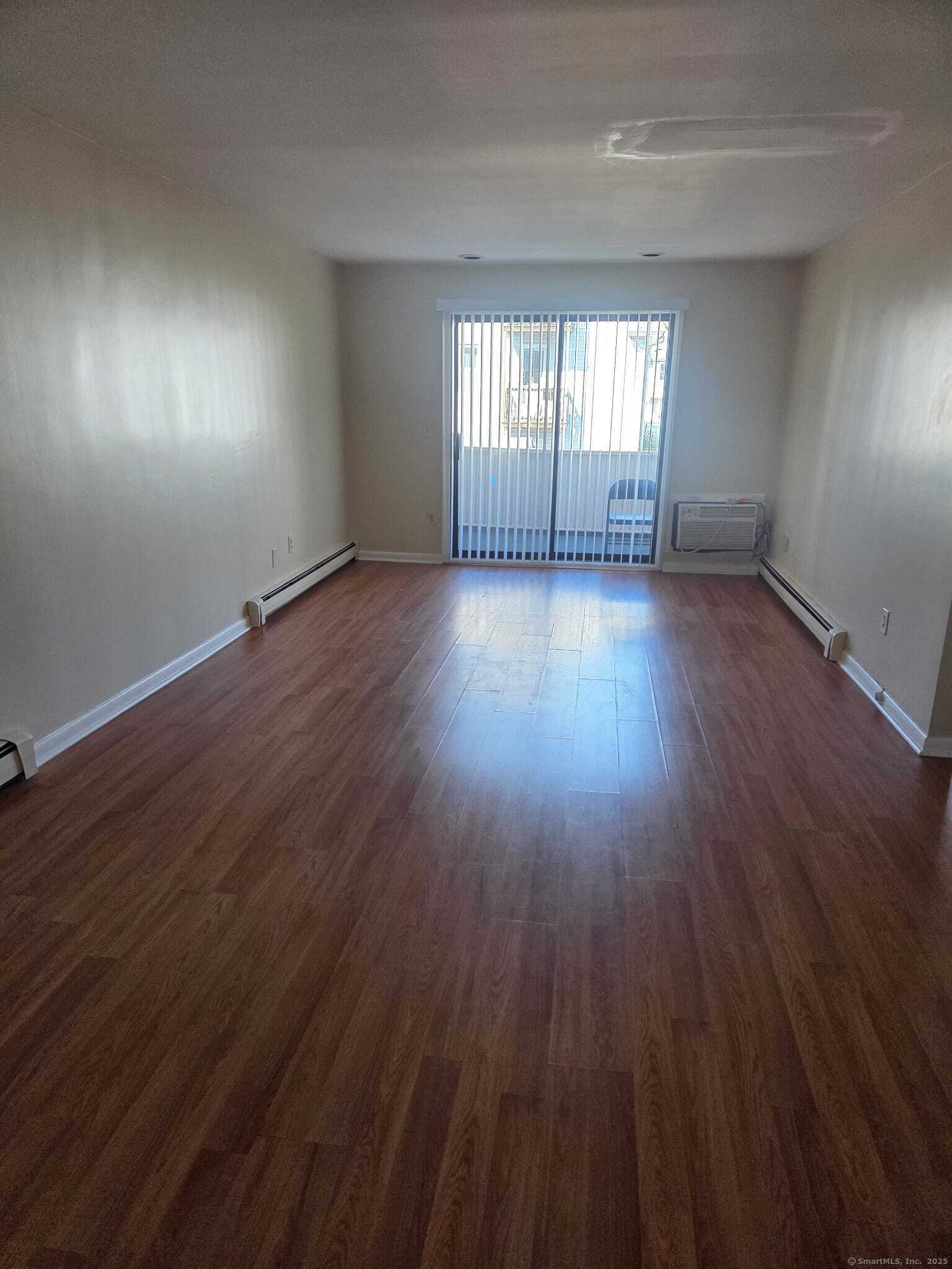 252 Harlem Avenue B6