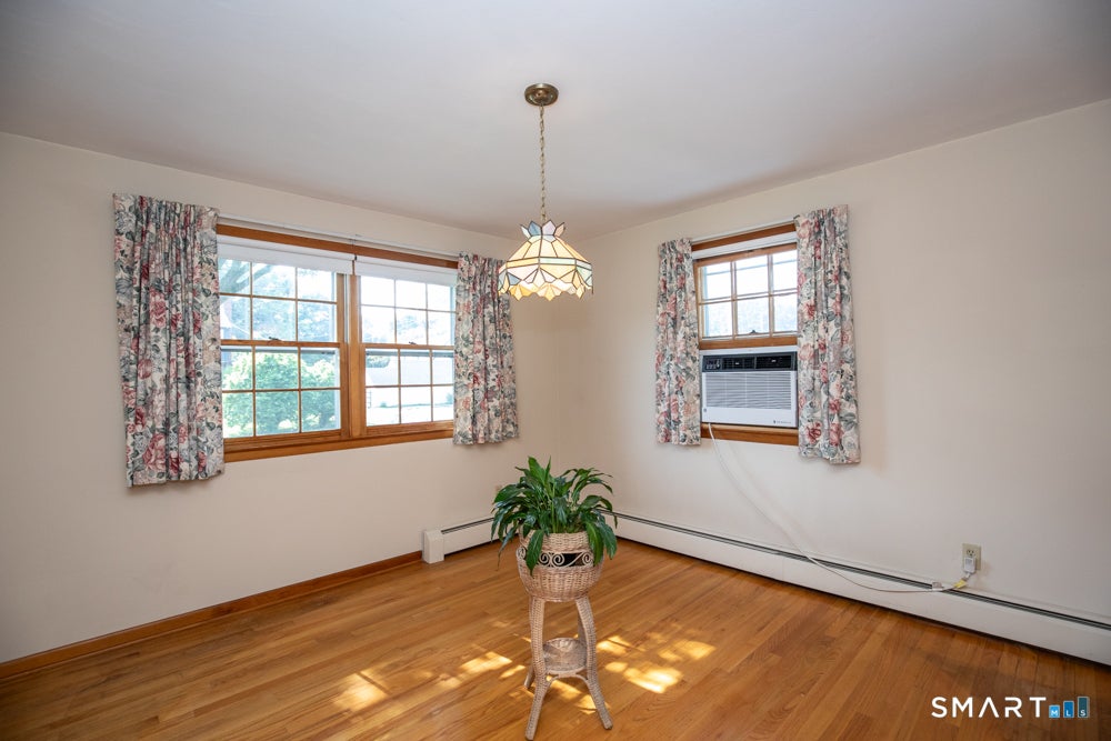 153 Fiesta Heights