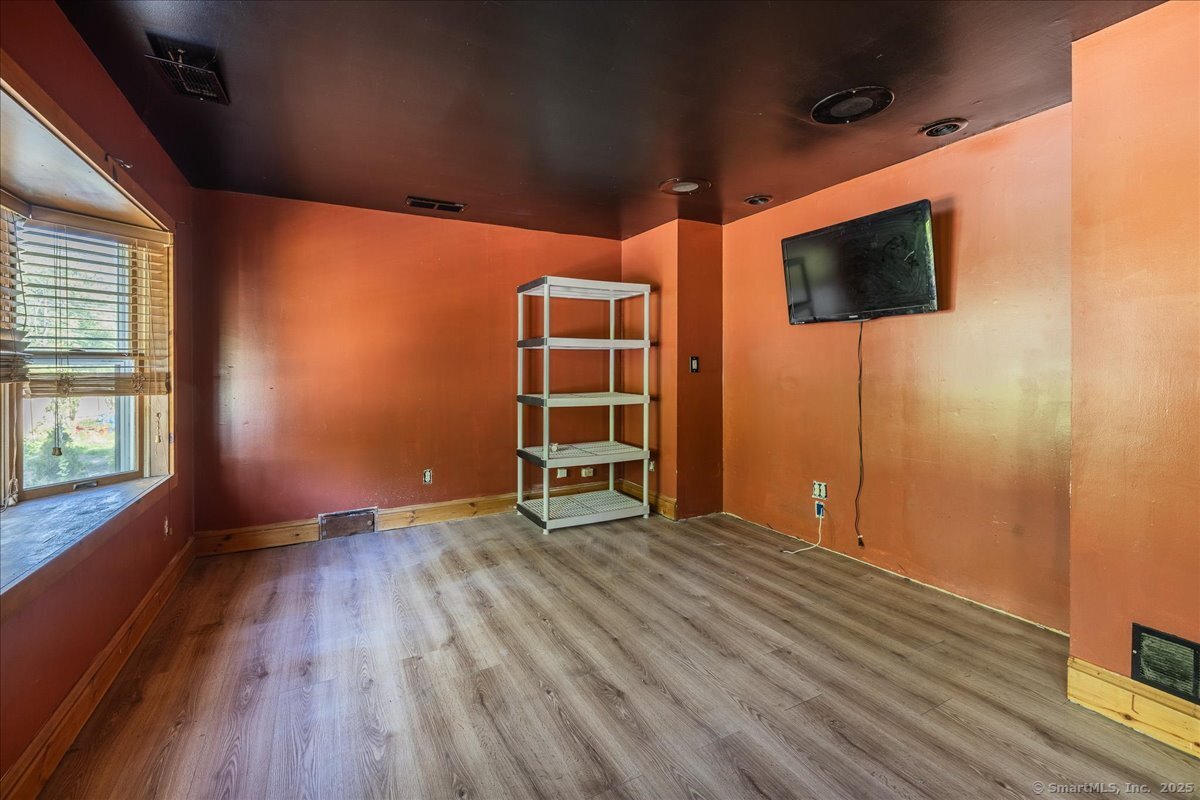 450 Frenchtown Road, Bridgeport, Connecticut image 23