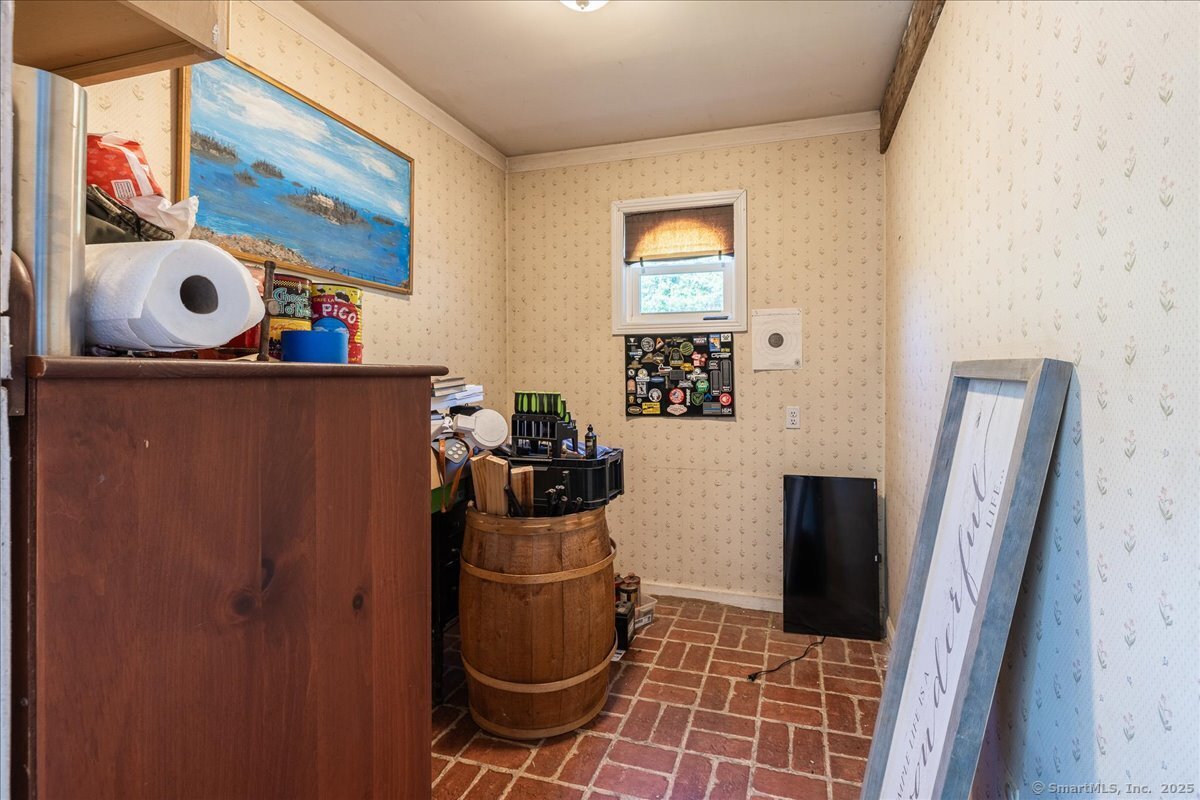 450 Frenchtown Road, Bridgeport, Connecticut image 9