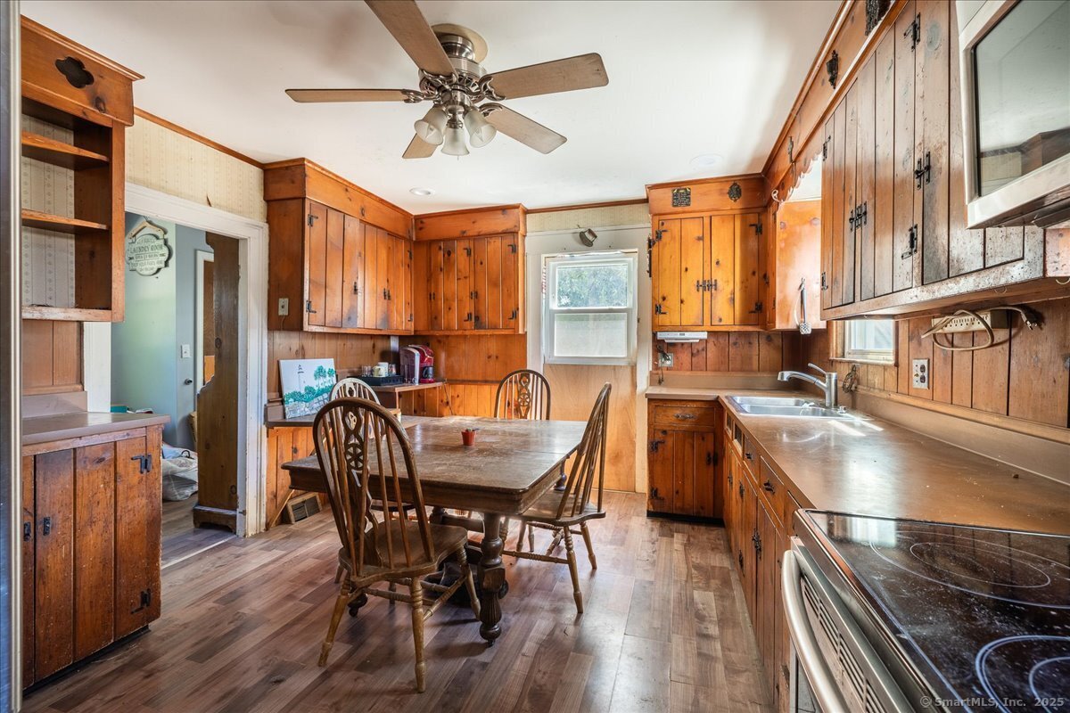 450 Frenchtown Road, Bridgeport, Connecticut image 10