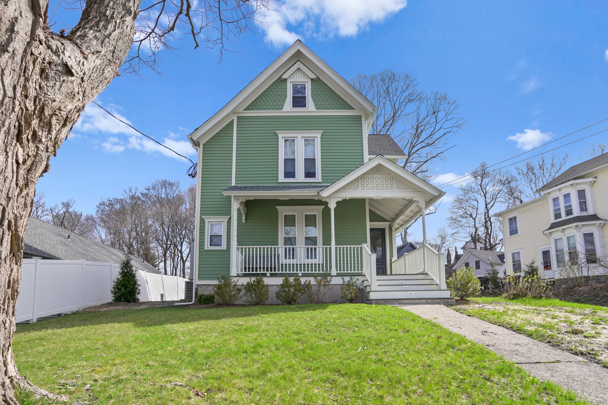 Rental Property at Greenwood Avenue, Bethel, Connecticut - Bedrooms: 3 
Bathrooms: 2 
Rooms: 9  - $3,100 MO.
