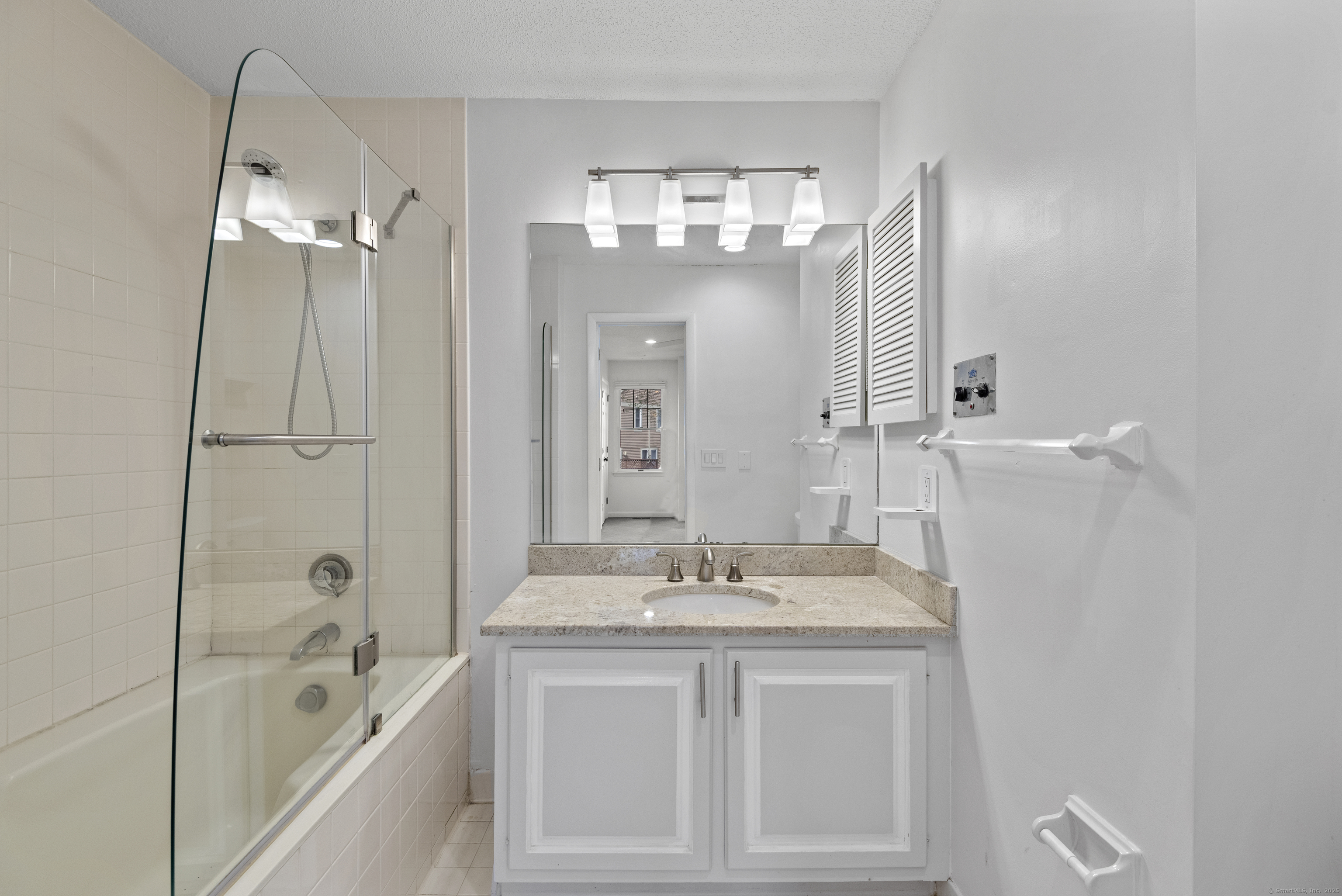 75 Brittania Road #75, Danbury, Connecticut image 21