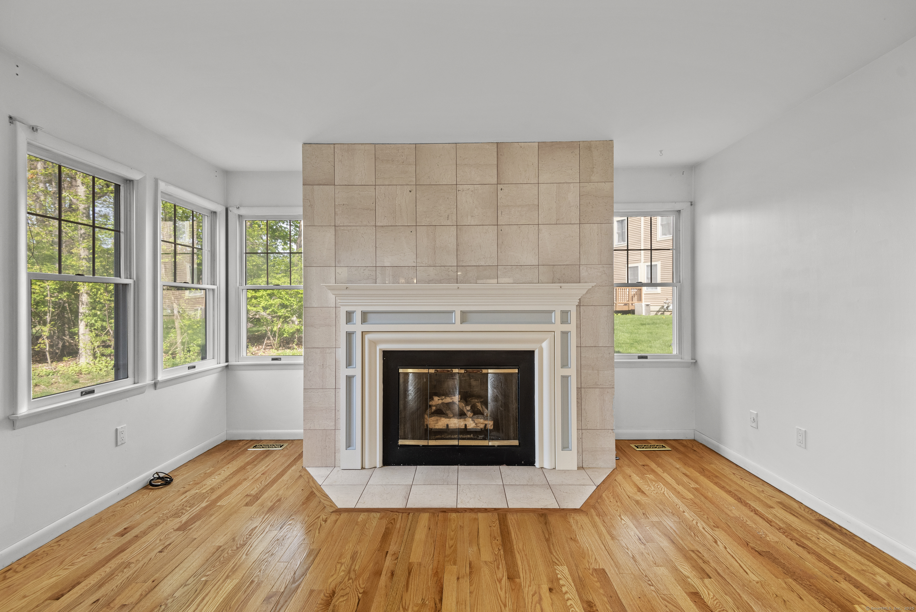 75 Brittania Road #75, Danbury, Connecticut image 5