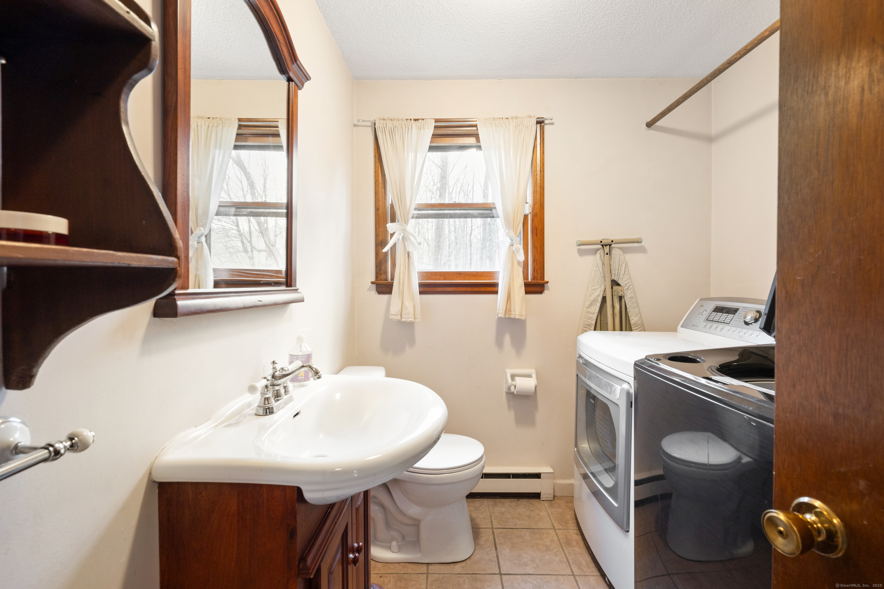 385 S Eagle Street, Plymouth, Connecticut image 31