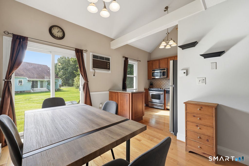 1 Abbott Road 49