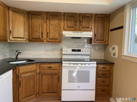 Tiny photo for 26 Farmington Meadow Drive #26, Farmington, CT 06032 (MLS # 24171564)