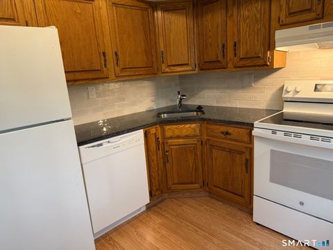 Tiny photo for 26 Farmington Meadow Drive #26, Farmington, CT 06032 (MLS # 24171564)