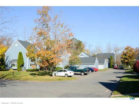 Photo of 26 Farmington Meadow Drive #26, Farmington, CT 06032 (MLS # 24171564)