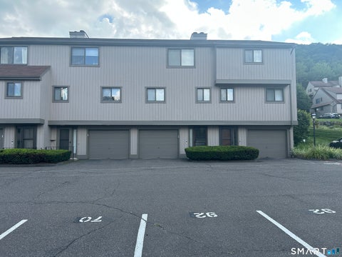 Condo For Rent - 71 Dorchester Court #71<br/> New Haven County, Beacon Falls, CT 06403