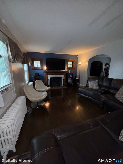 Tiny photo for 704 W Taft Avenue, Bridgeport, CT 06604 (MLS # 24204164)