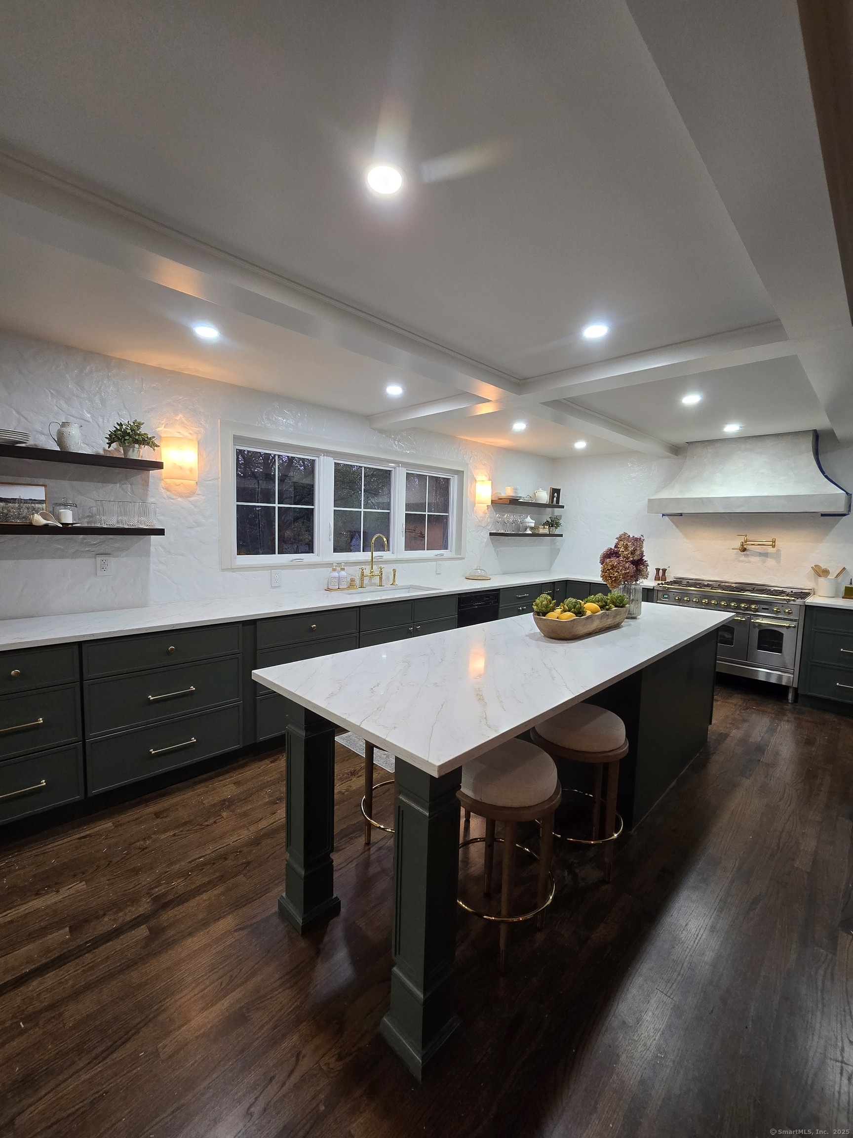 40 Ermine Street, Fairfield, Connecticut image 3