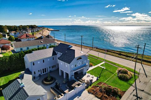 372 Maple Avenue Old Saybrook CT 06475