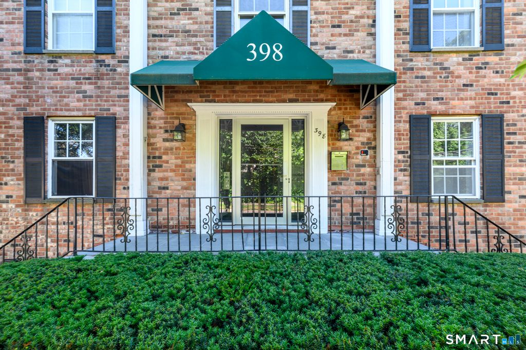 Photo of 398 Courtland Avenue #11, Stamford, CT 06906 (MLS # 24176517)