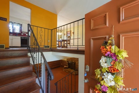 Tiny photo for 6 Tiffany Lane, Bloomfield, CT 06002 (MLS # 24197560)