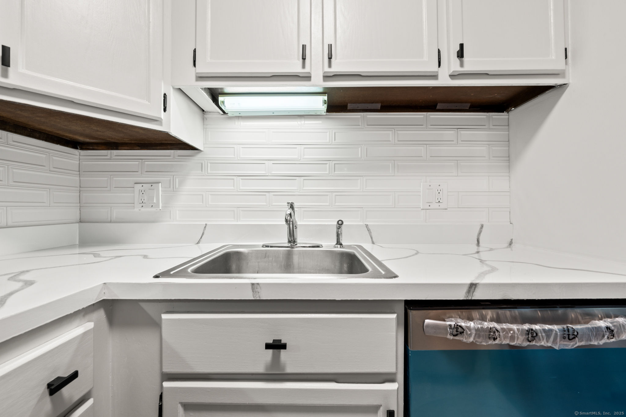 279 Redstone Hill Road #52, Bristol, Connecticut image 17