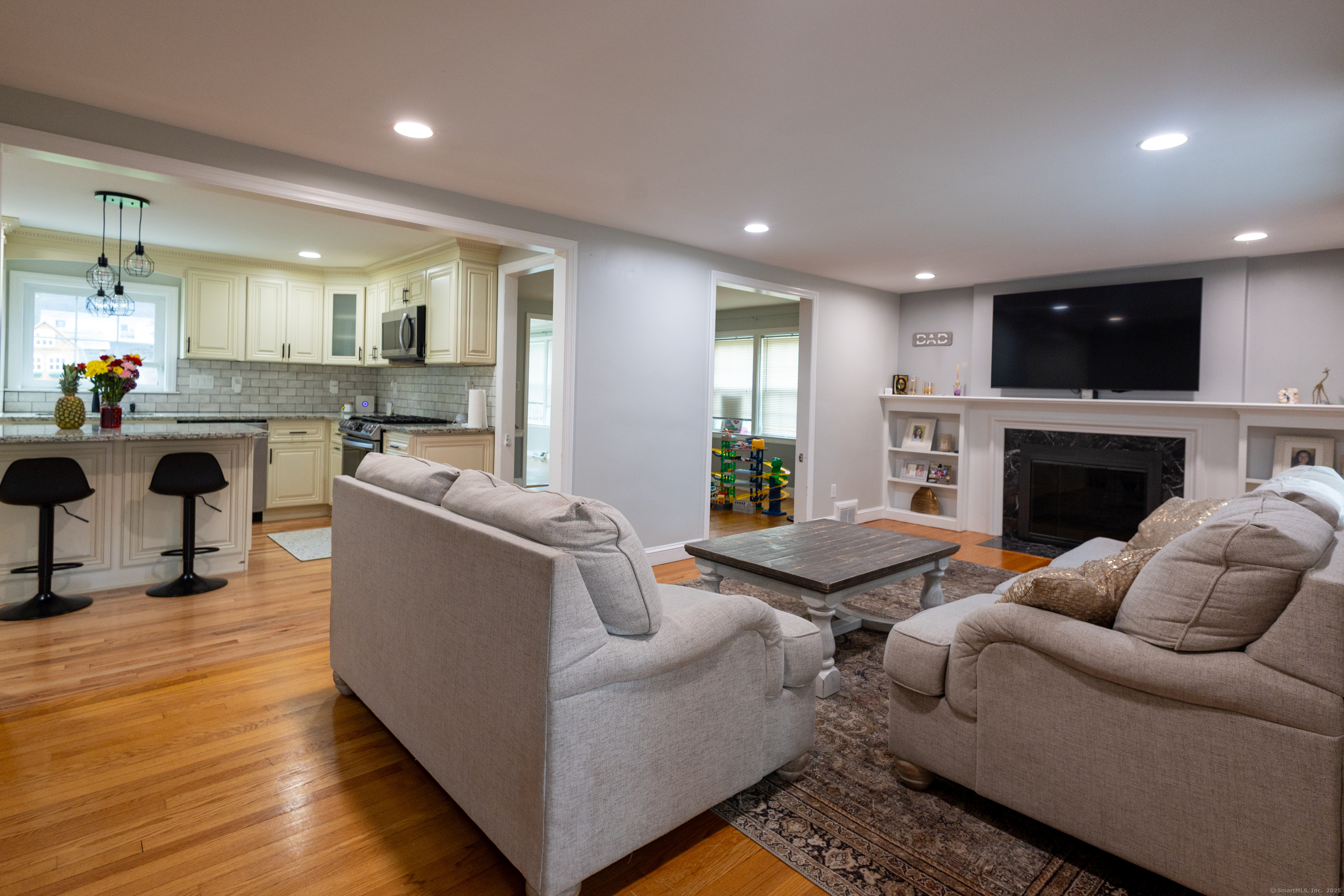 27 Judd Road, Wethersfield, Connecticut image 5