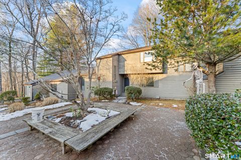 Tiny photo for 4 Heather Court #4, Woodbury, CT 06798 (MLS # 24145466)