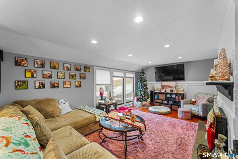 Tiny photo for 4 Heather Court #4, Woodbury, CT 06798 (MLS # 24145466)