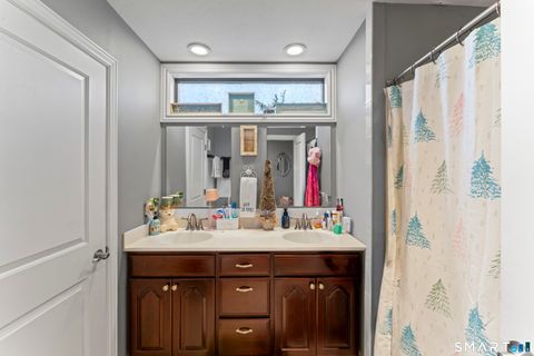 Tiny photo for 4 Heather Court #4, Woodbury, CT 06798 (MLS # 24145466)