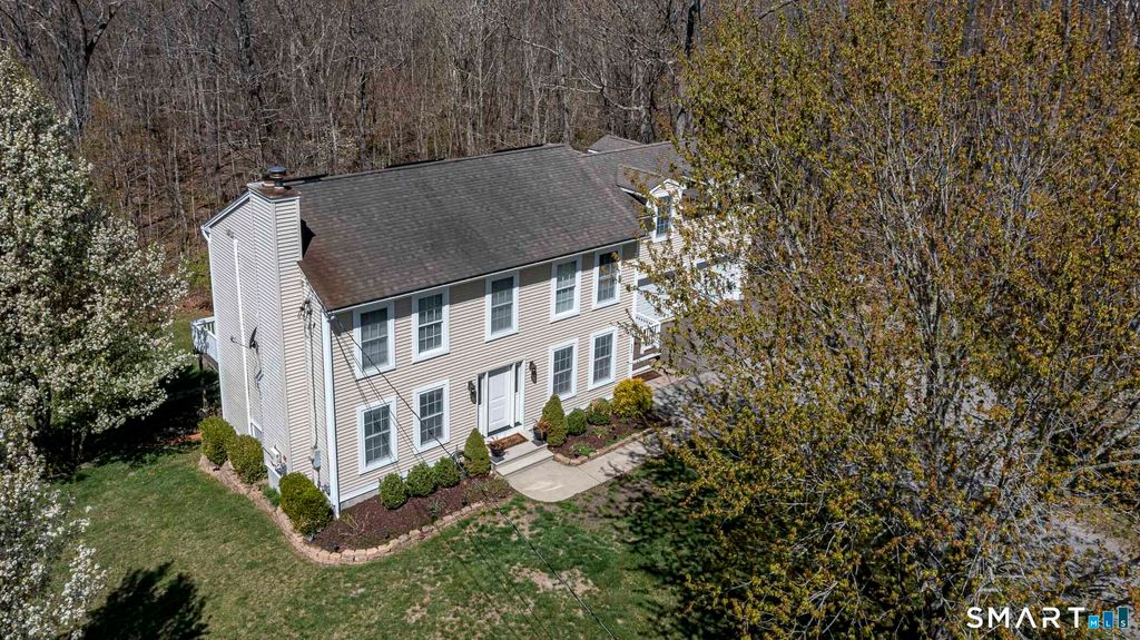 Photo of 11 Reservoir View, Ledyard, CT 06339 (MLS # 24170899)