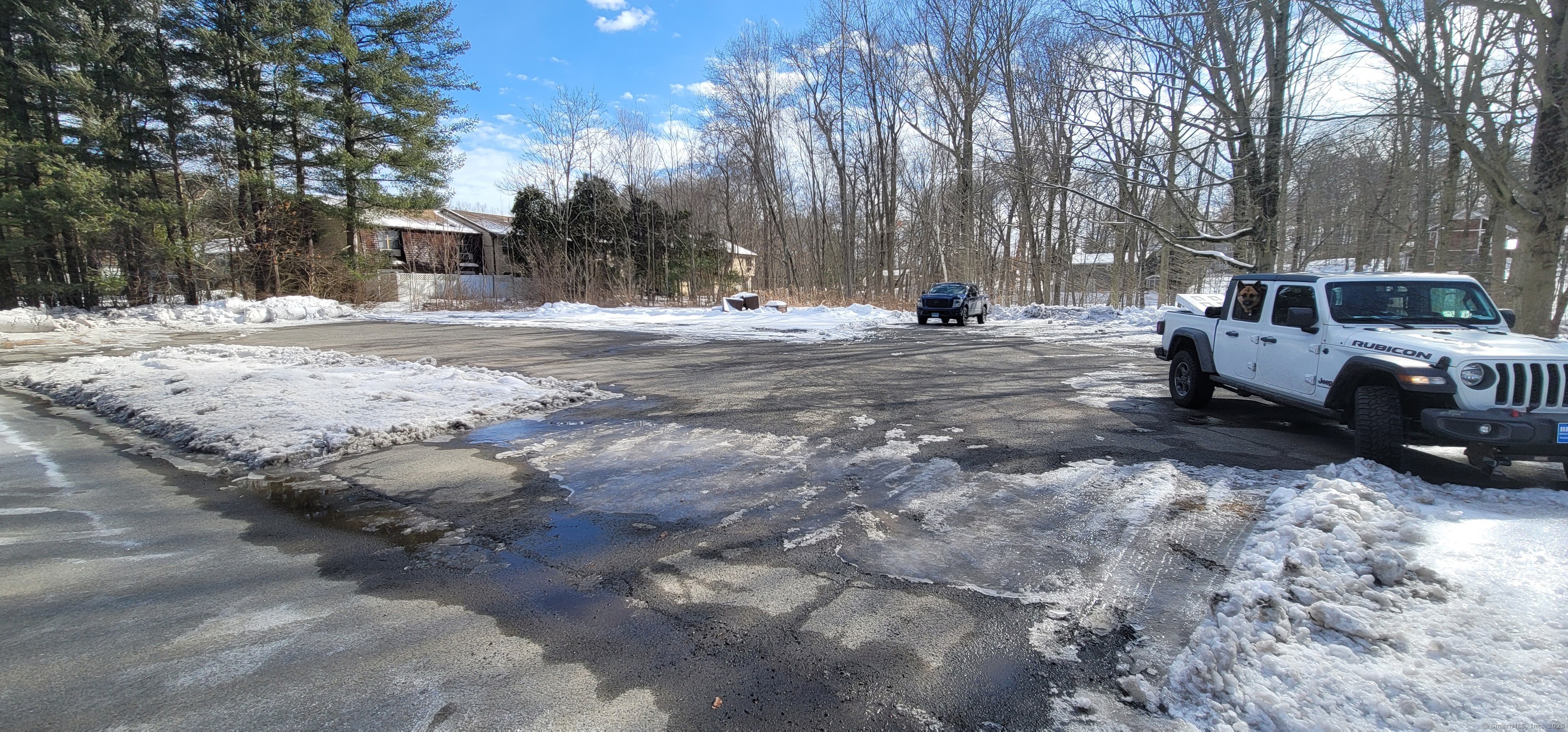 1032 Meriden Waterbury Turnpike