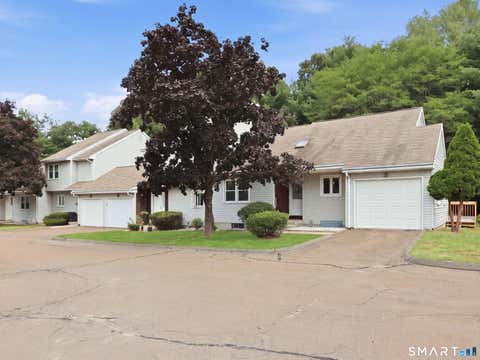 Photo of 16 David Drive #16, East Windsor, CT 06088 (MLS # 24202031)
