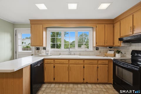 Tiny photo for 100 Crofton Street, New Haven, CT 06513 (MLS # 24201689)