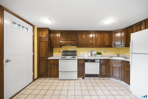 Tiny photo for 100 Crofton Street, New Haven, CT 06513 (MLS # 24201689)